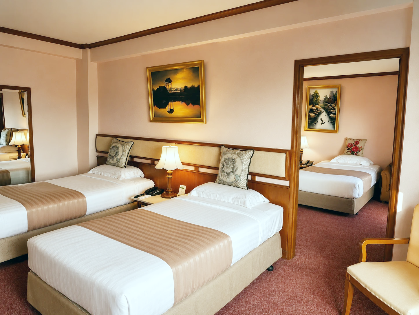 A family suite room with 2 bed rooms